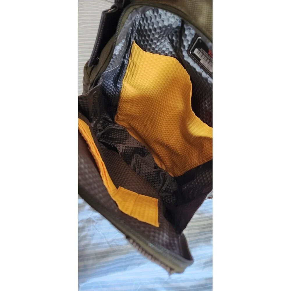 Tumi metal reinforced shoulder